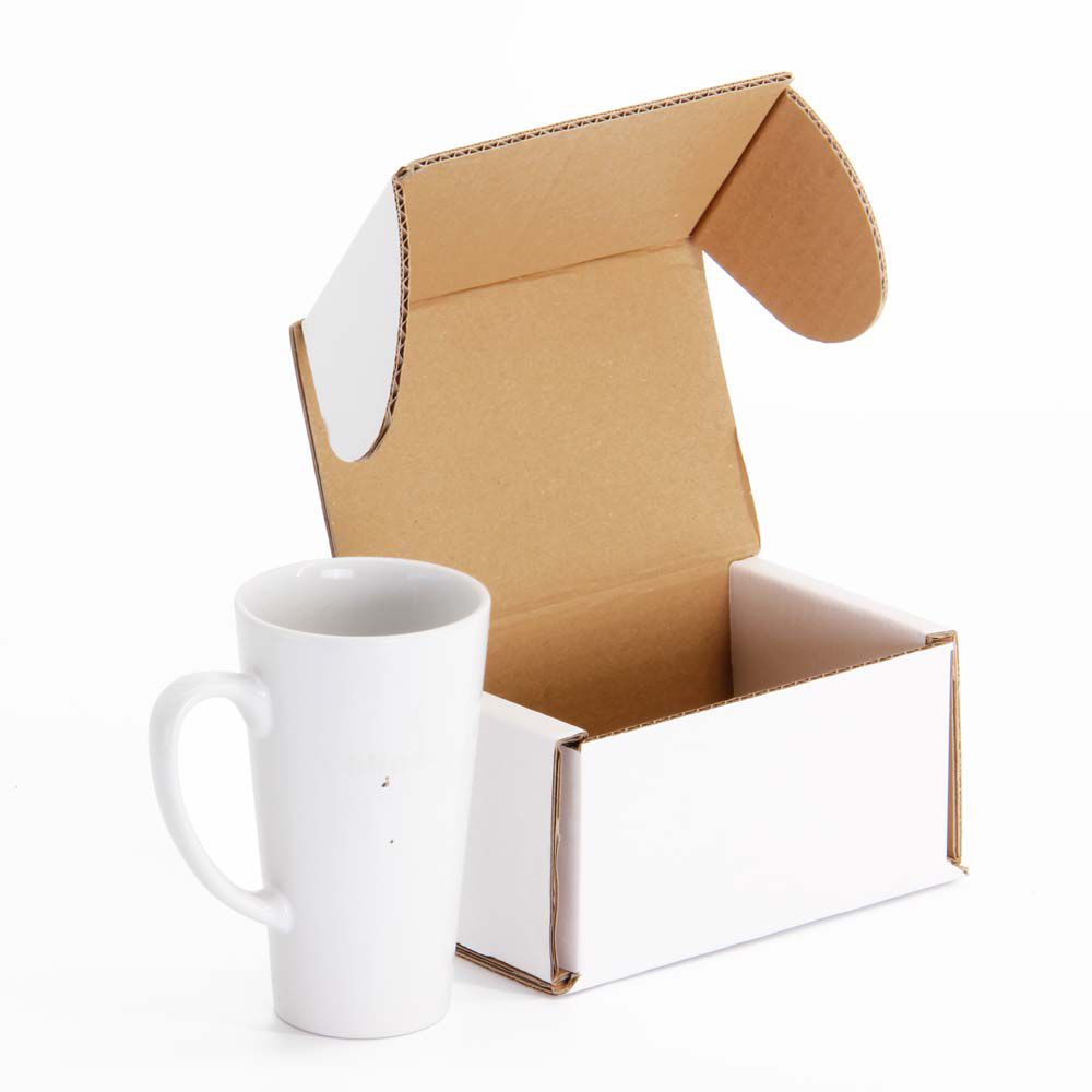 White pizza style boxes for posting online orders in style