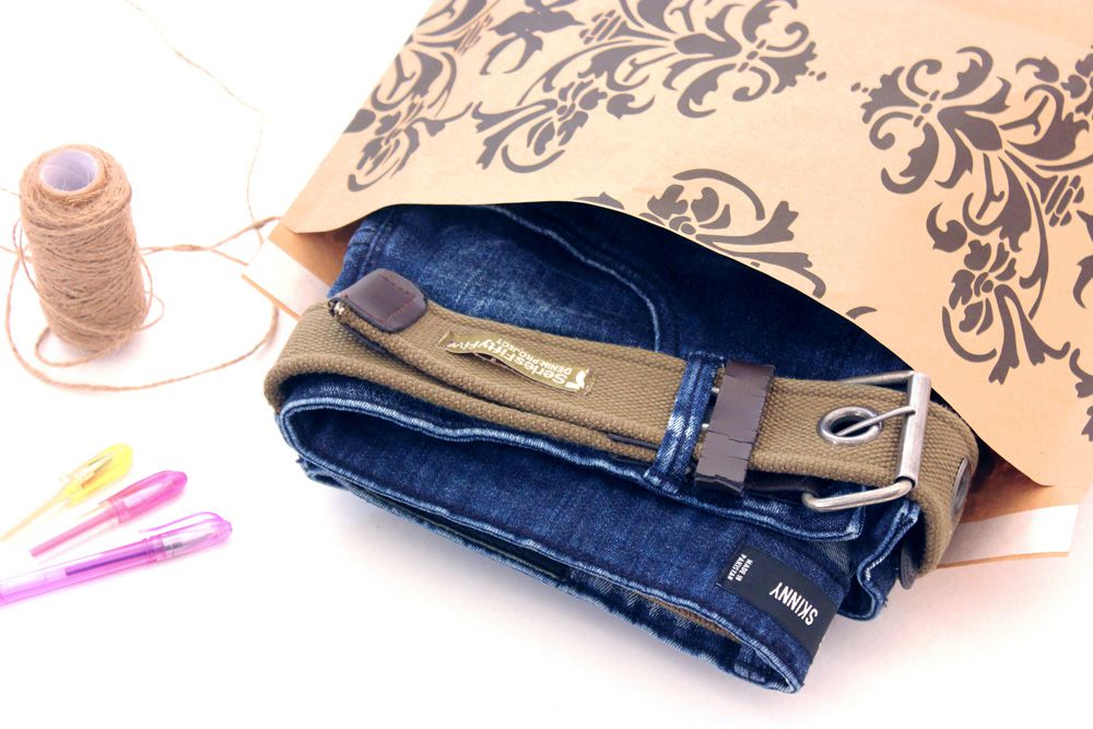 Paper mailing bag - ecommerce packaging for online fashion stores Paper mailing bag - ecommerce packaging for online fashion stores