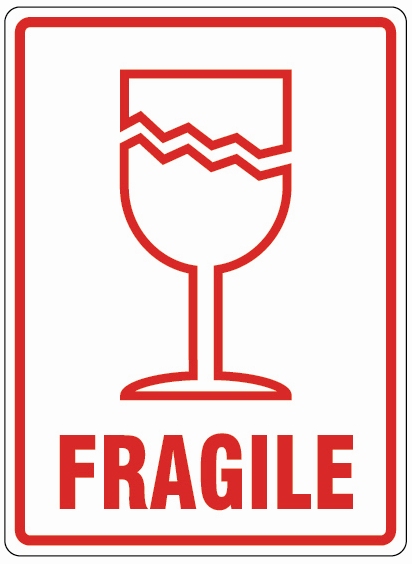 Vinyl Label 108 x 79mm 'Fragile' (Roll of 500)